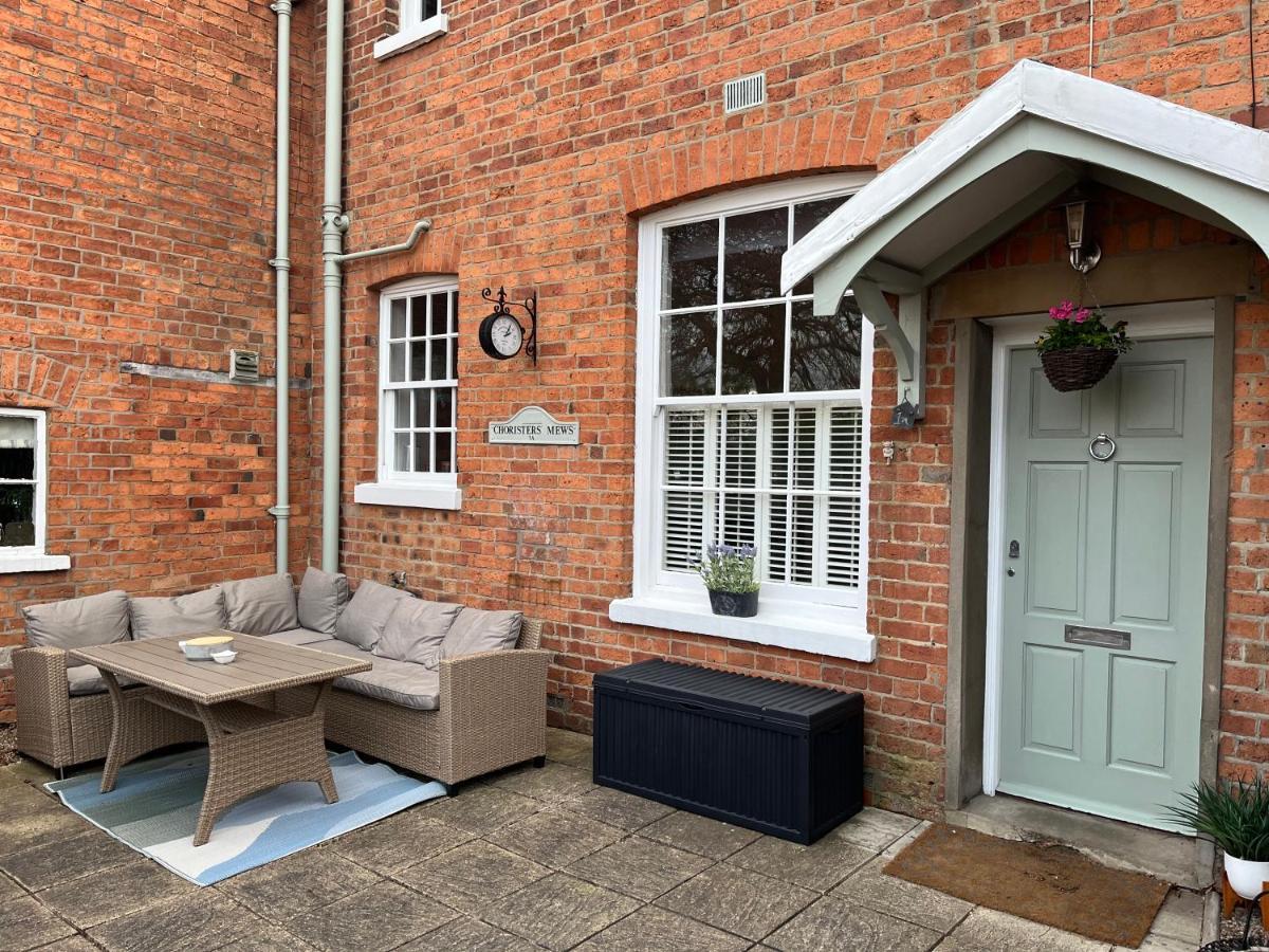 Choristers Mews: Luxury Cottage A Stones Throw From The Cathedral! Lincoln Exterior photo