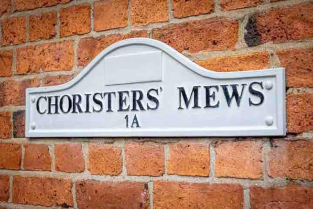 Choristers Mews: Luxury Cottage A Stones Throw From The Cathedral! Lincoln Exterior photo