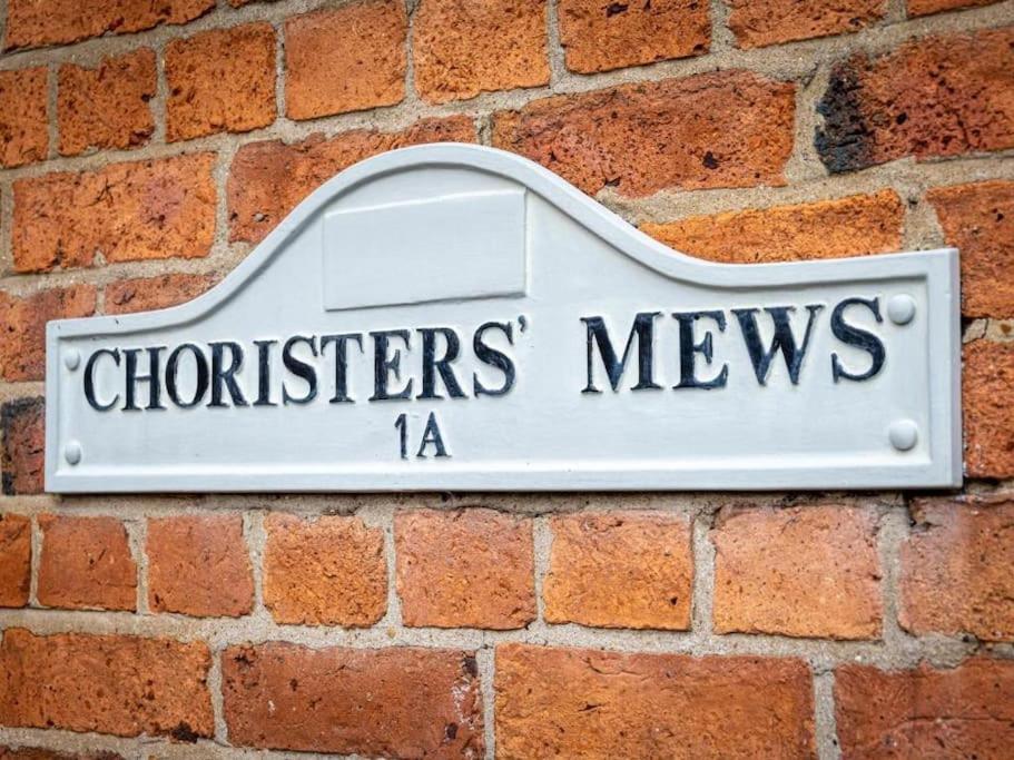 Choristers Mews: Luxury Cottage A Stones Throw From The Cathedral! Lincoln Exterior photo
